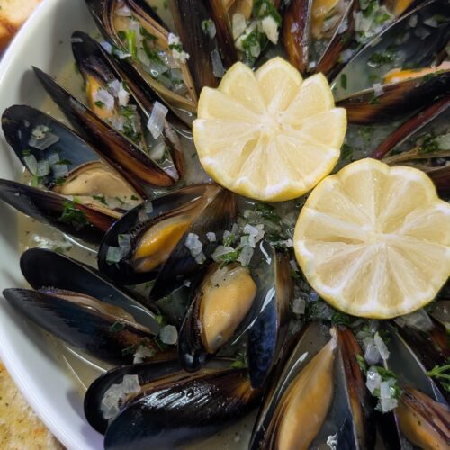 Moules Marinières (Mussels in White Wine)