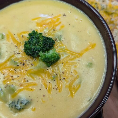 Easy Broccoli Cheese Soup
